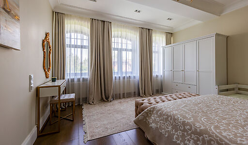 Стильный дом в КП Монтевиль