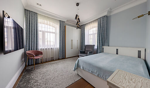 Стильный дом в КП Монтевиль