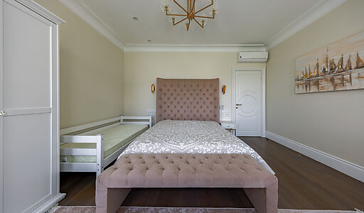 Стильный дом в КП Монтевиль