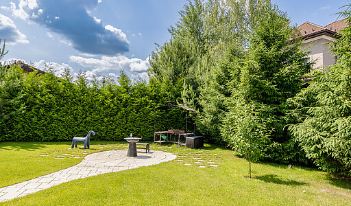 Стильный дом в КП Монтевиль