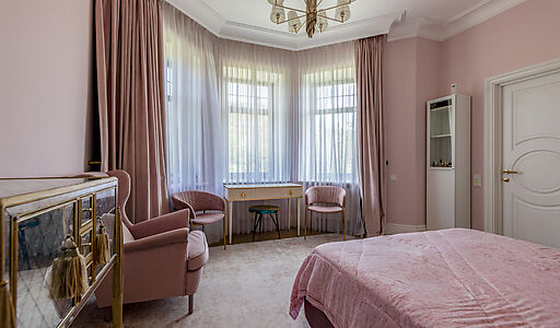 Стильный дом в КП Монтевиль