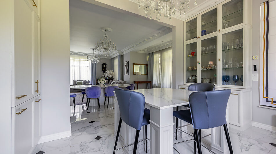 Стильный дом в КП Монтевиль