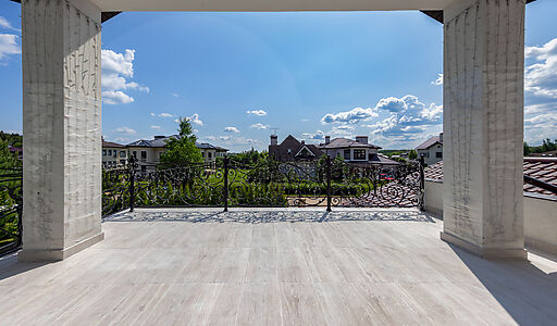 Стильный дом в КП Монтевиль