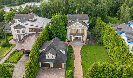 Дом в КП Золотой город