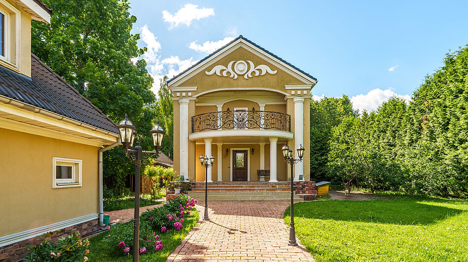 Дом в КП Золотой город