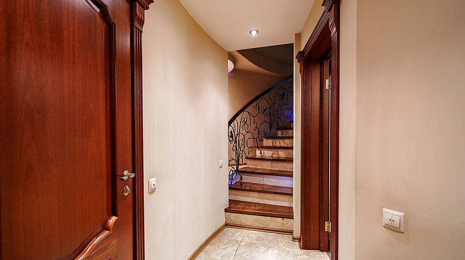 Дом в КП Золотой город