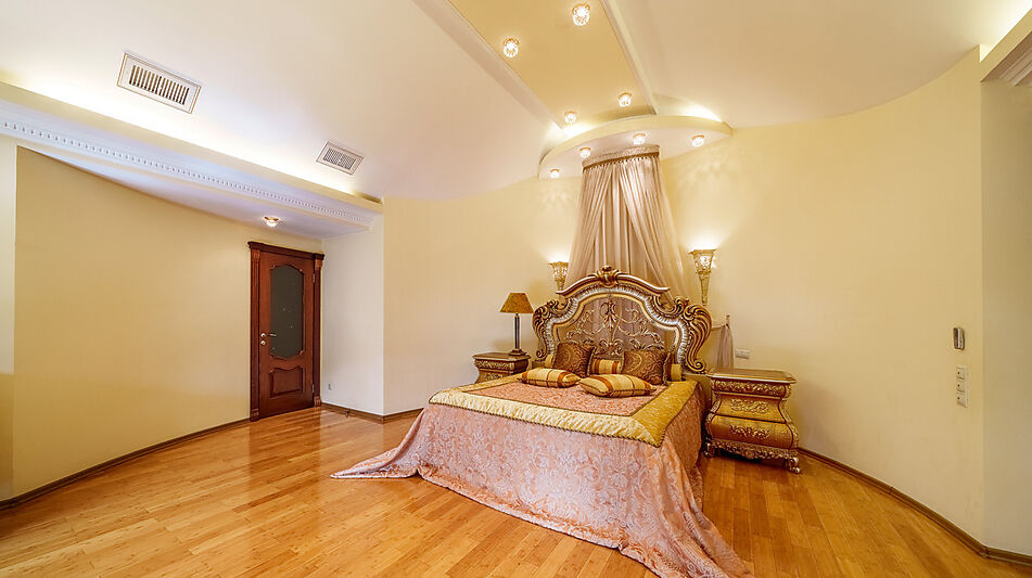 Дом в КП Золотой город