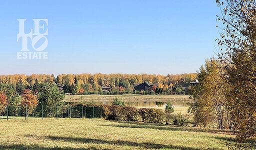 Видовой участок в Гольф Пестово