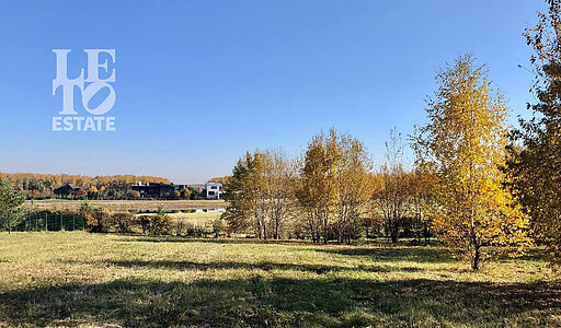 Видовой участок в Гольф Пестово