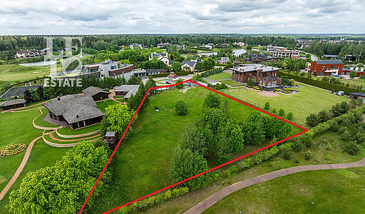 Видовой участок в Гольф Пестово