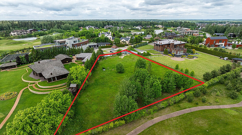 Видовой участок в Гольф Пестово