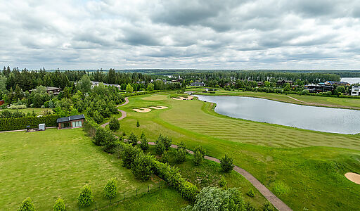 Видовой участок в Гольф Пестово