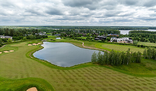 Видовой участок в Гольф Пестово
