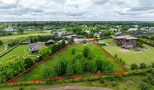 Видовой участок в Гольф Пестово