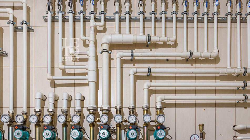 Дом с бассейном в Новогорске