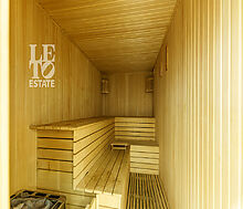 Дом с бассейном в Новогорске