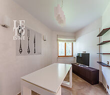 Дом с бассейном в Новогорске