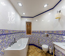 Дом с бассейном в Новогорске