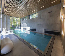 Дом с бассейном в КП Монтевиль