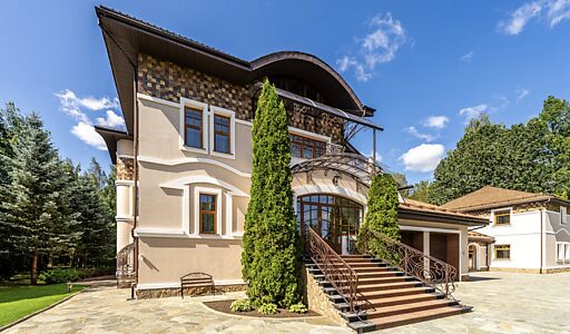 Прилесной дом в КП Аврора