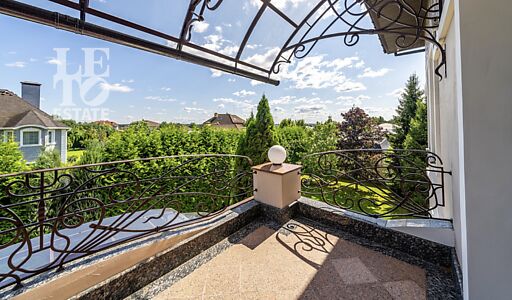 Прилесной дом в КП Аврора