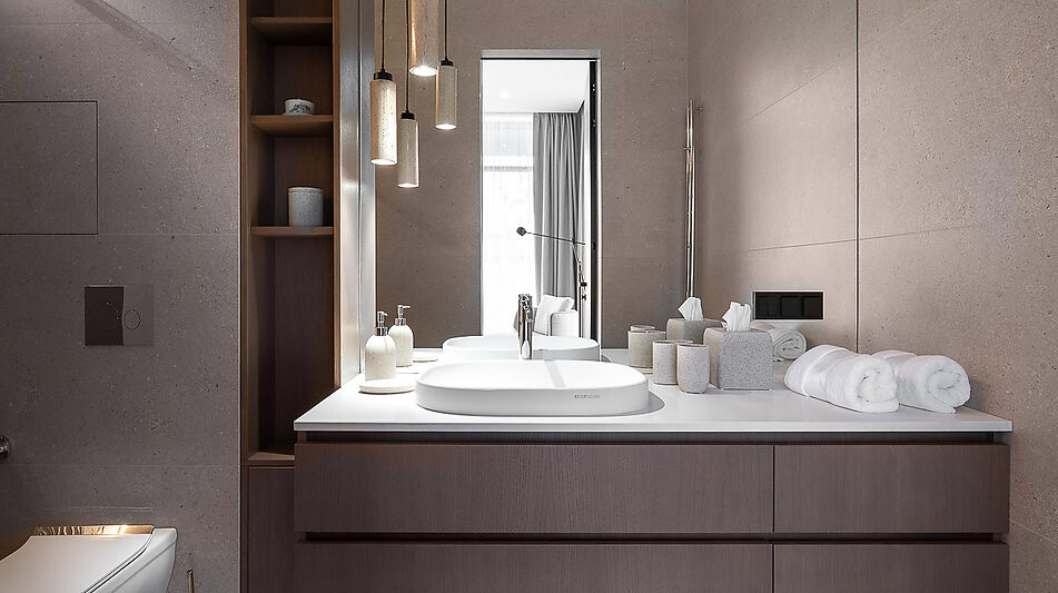 Дом с бассейном в КП Монтевиль