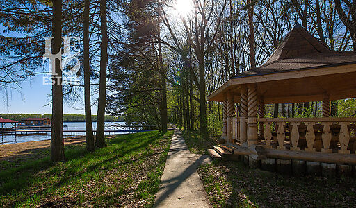 Участок в Большом Ивановском