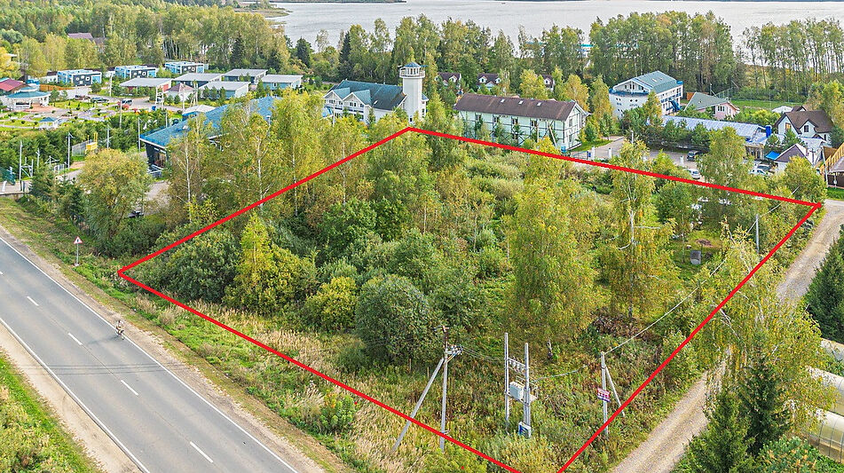 Участок в Большом Ивановском