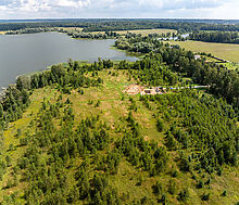 Участок в первой линии от воды