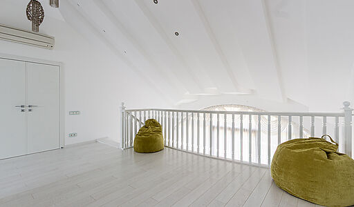 Дом в Конаково с видом на воду