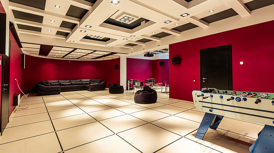 Дом в Конаково с видом на воду