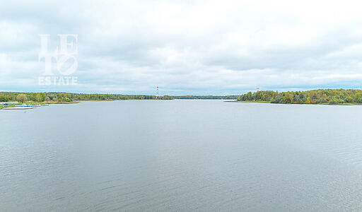 Участок на первой линии Витенево