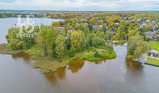 Участок на первой линии Витенево