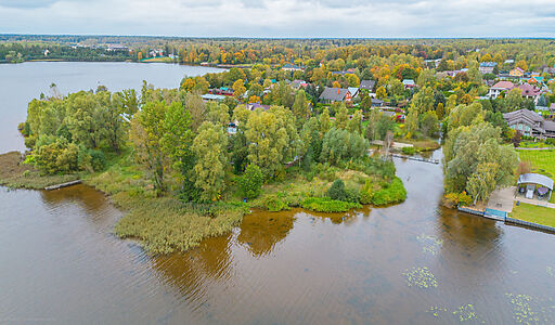 Участок на первой линии Витенево