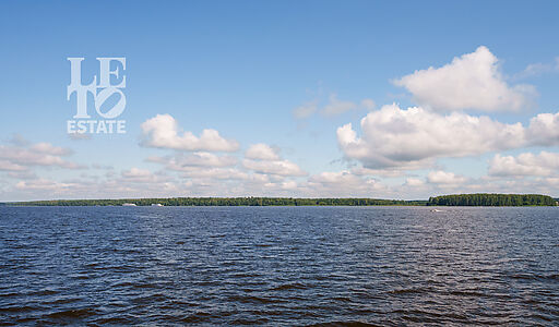 Участок на первой линии Витенево
