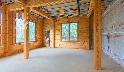 Деревянные дом в КП Бонифаций