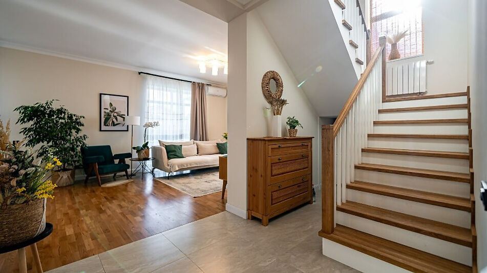 Стильный дом в КП Павловы Озера