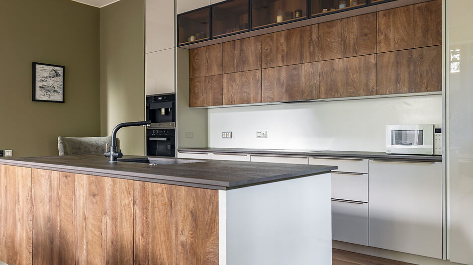 Стильный дом в КП Монтевиль