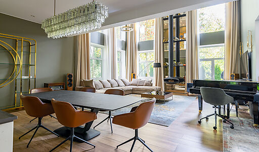 Стильный дом в КП Монтевиль