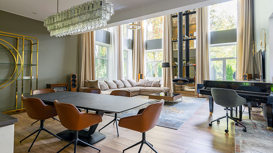 Стильный дом в КП Монтевиль