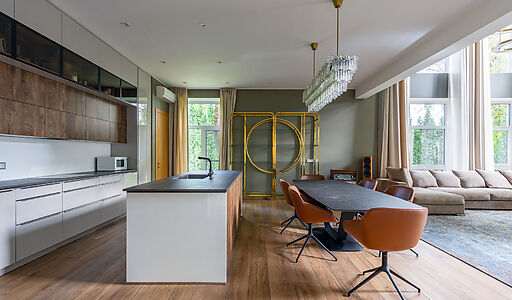 Стильный дом в КП Монтевиль