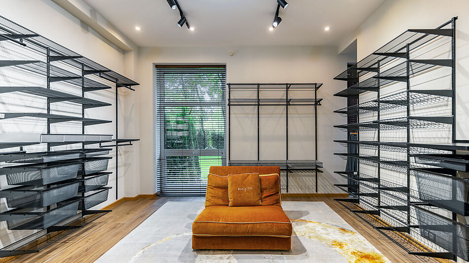 Стильный дом в КП Монтевиль