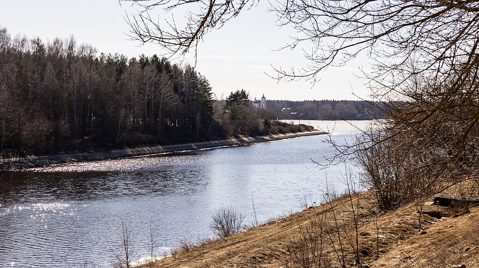 Участок в КП Новосельцево