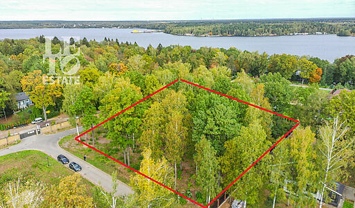 Участок в КП Ореховая Бухта-4