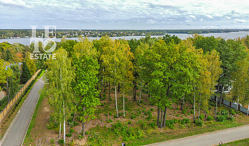 Участок в КП Ореховая Бухта-4