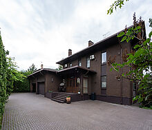 Просторный дом в КП Десять ярдов