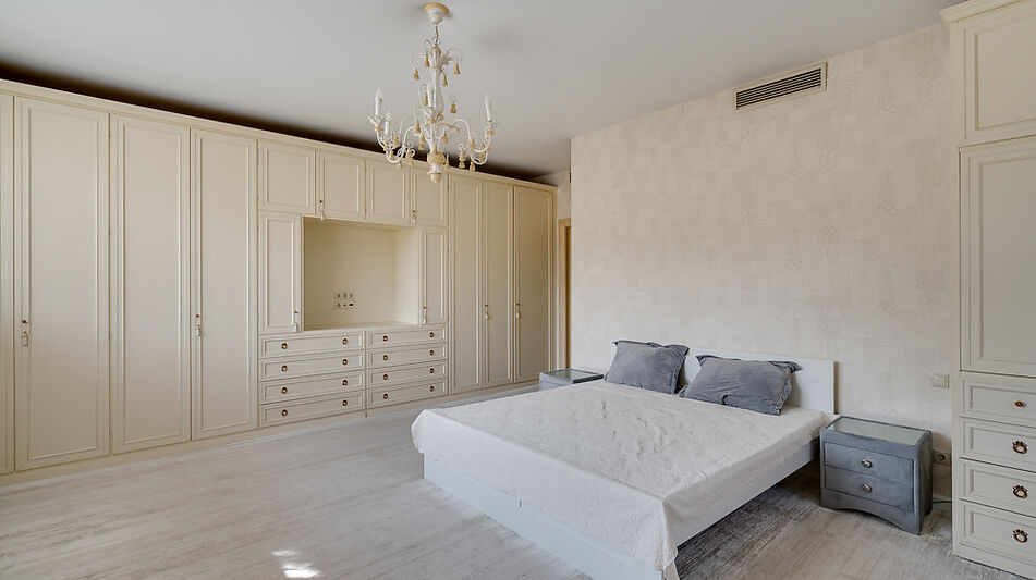 Просторный дом в КП Десять ярдов