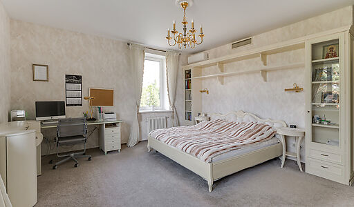 Просторный дом в КП Десять ярдов