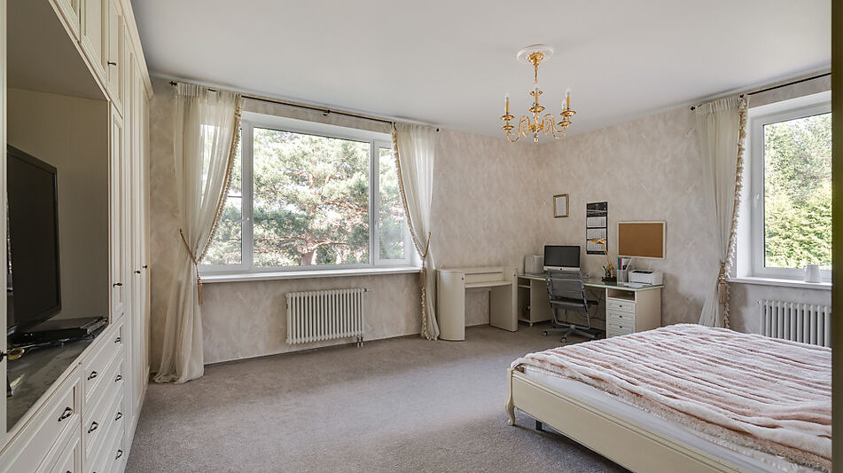 Просторный дом в КП Десять ярдов