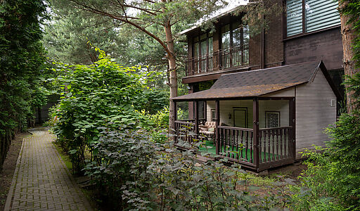 Просторный дом в КП Десять ярдов